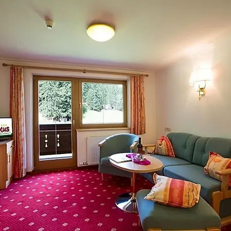 Haus Markus فندق مبيت وإفطار