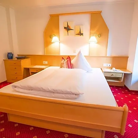 فندق مبيت وإفطار Haus Markus 3*
