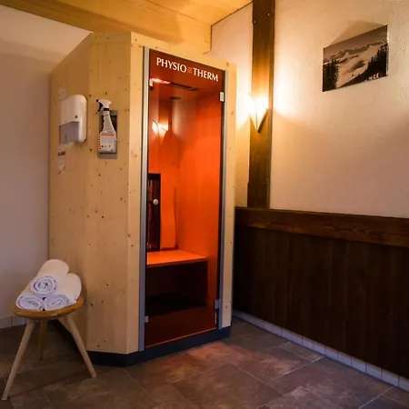 Haus Markus Oda ve Kahvaltı Tux